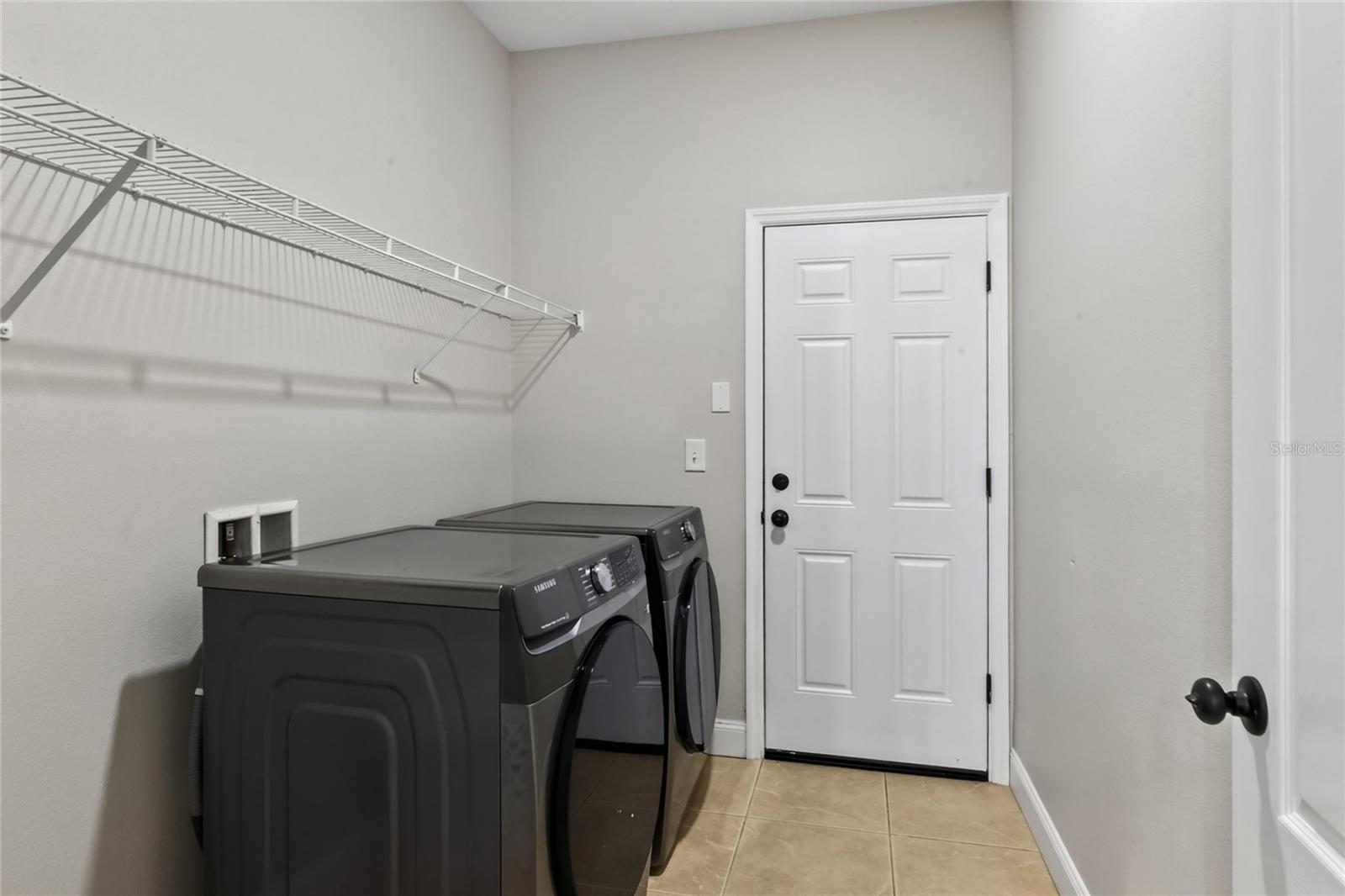 2729 WALDEN WOODS DR — photo 19