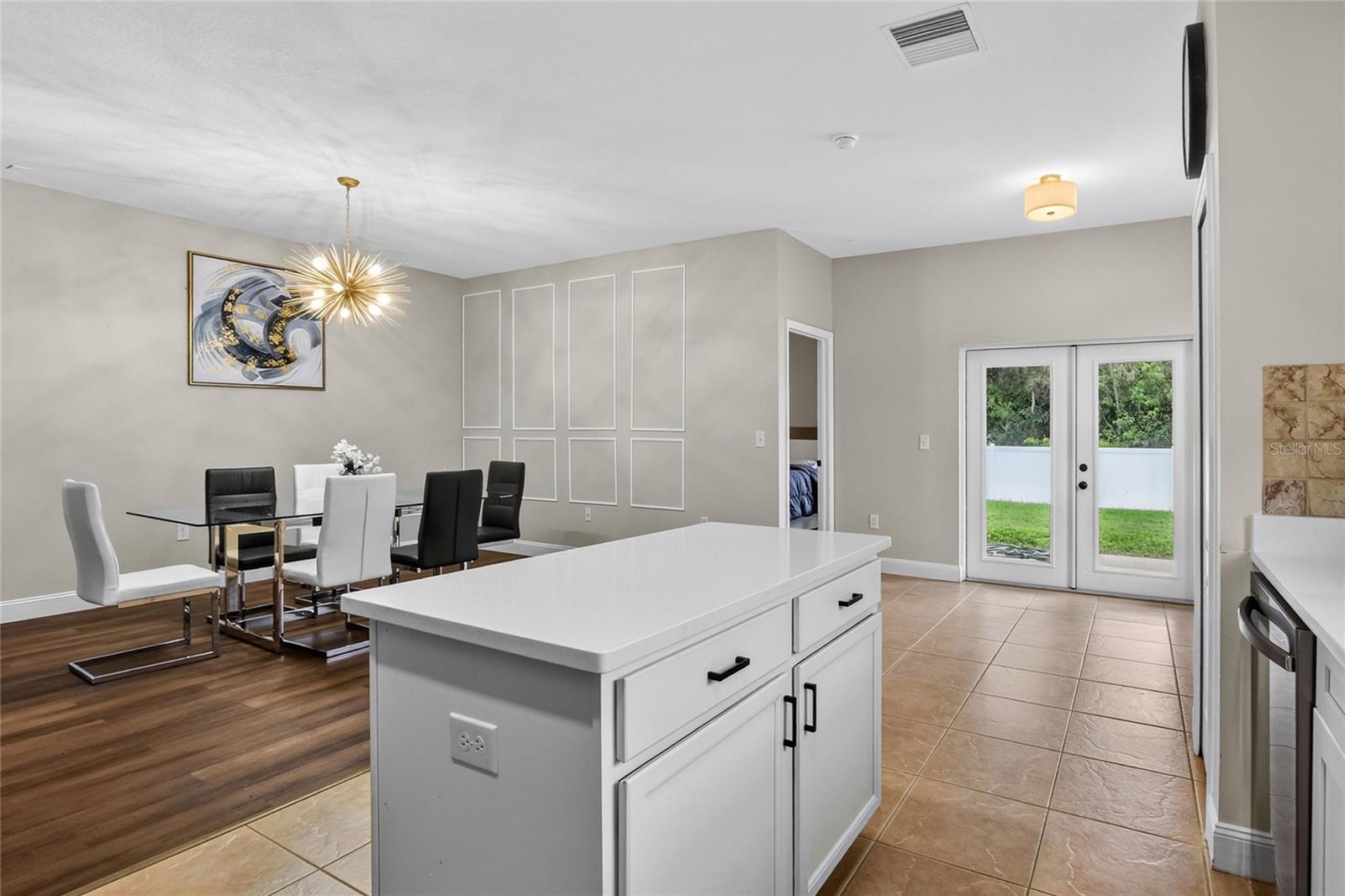2729 WALDEN WOODS DR — photo 7
