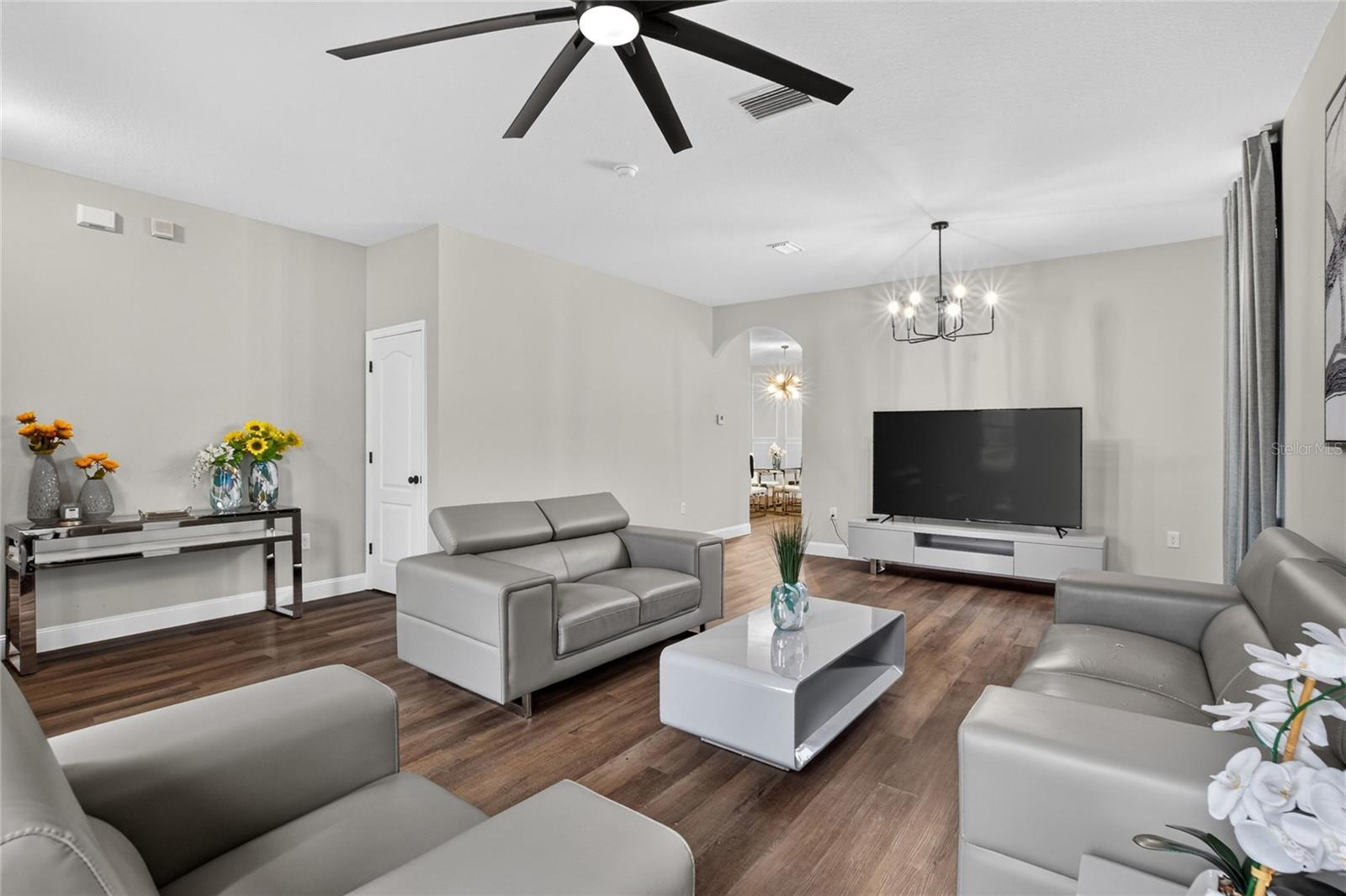 2729 WALDEN WOODS DR — photo 10