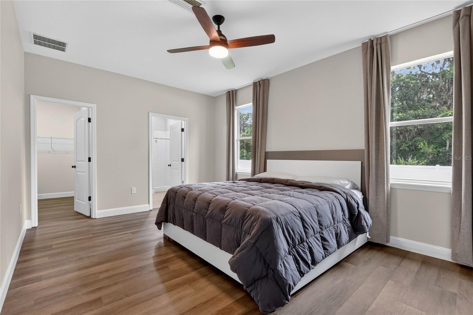 2729 WALDEN WOODS DR — photo 12