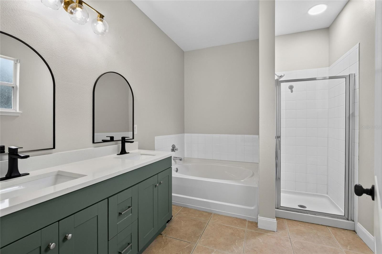2729 WALDEN WOODS DR — photo 14