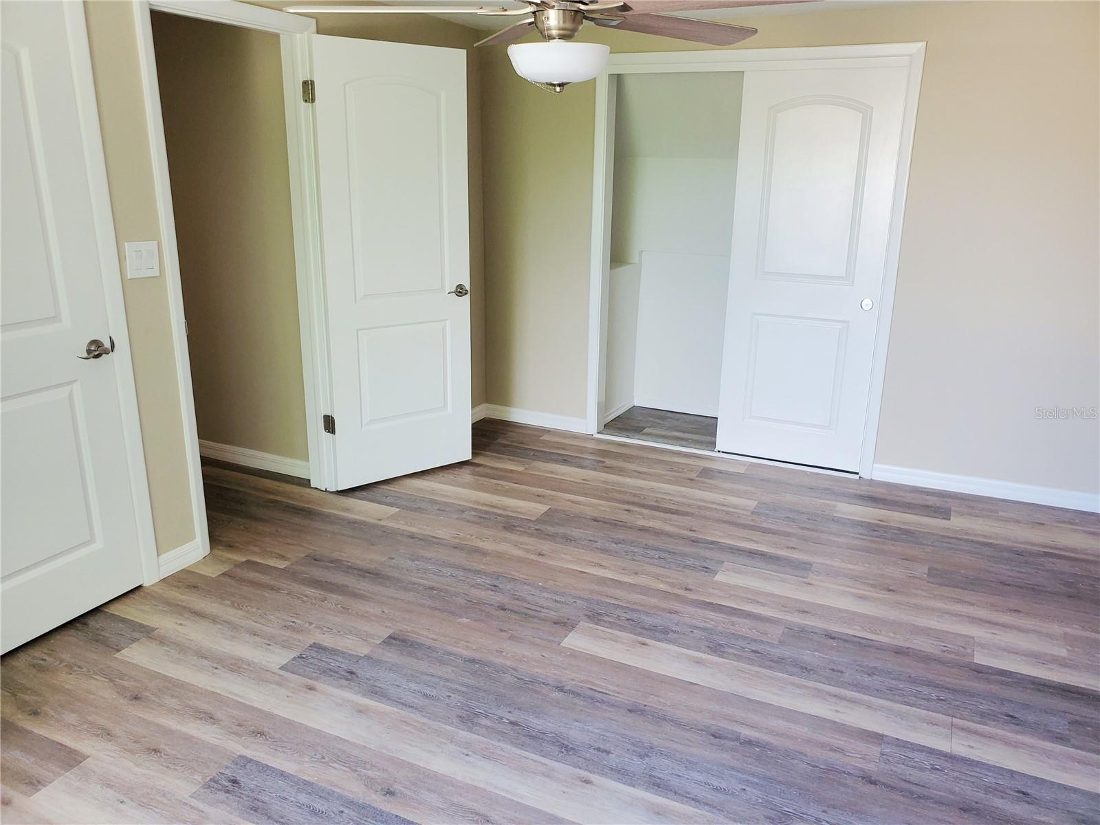 7500 ROCKY POINT DR — photo 14