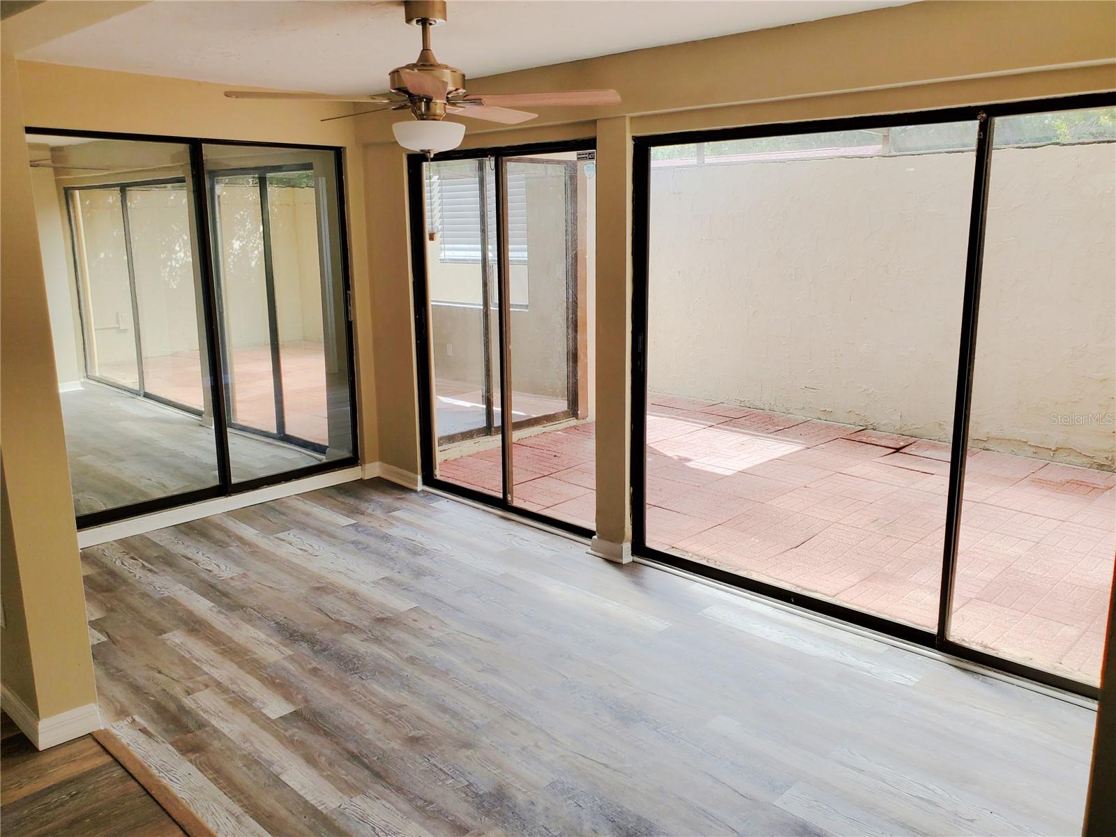 7500 ROCKY POINT DR — photo 5