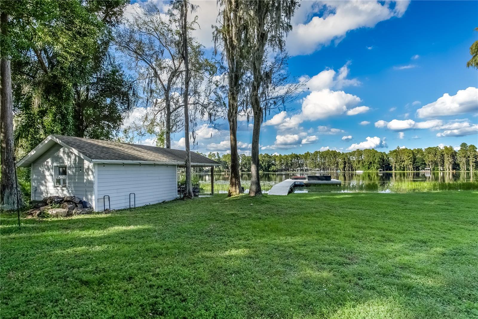 17018 DENNIS RD — photo 9