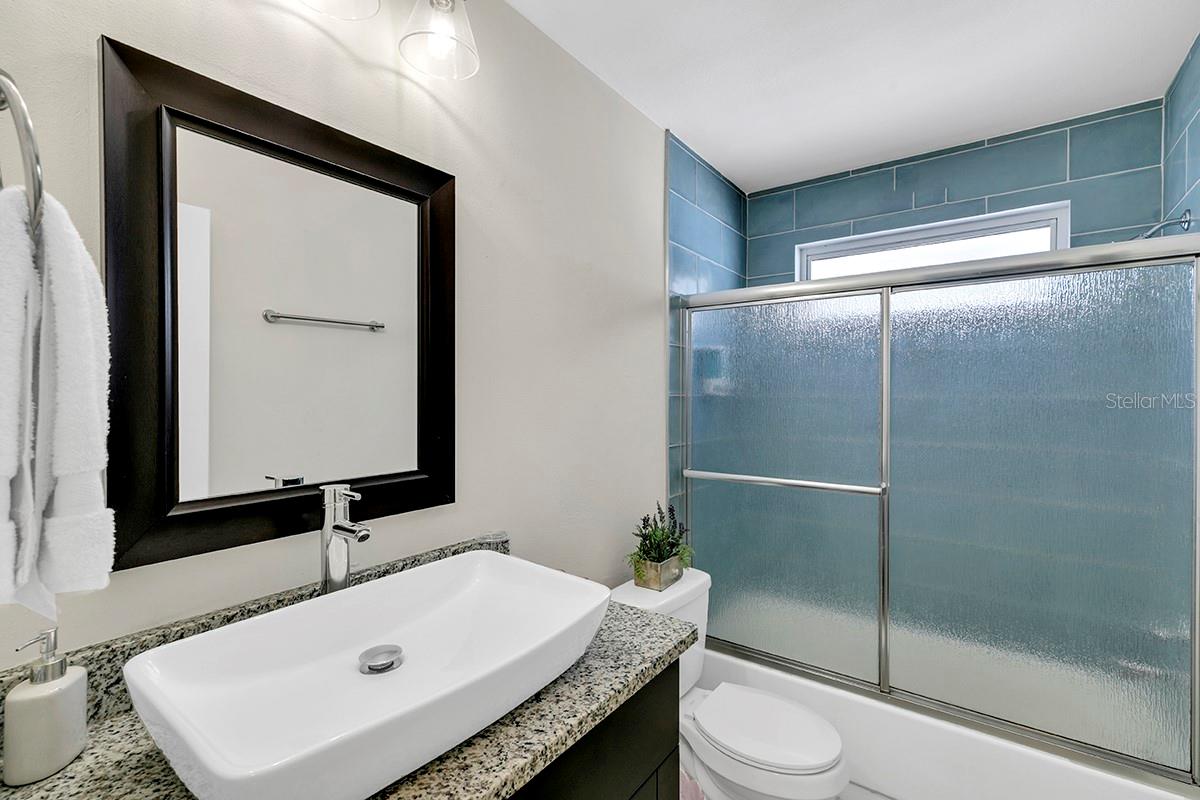 1112 S PROSPECT AVE — photo 9