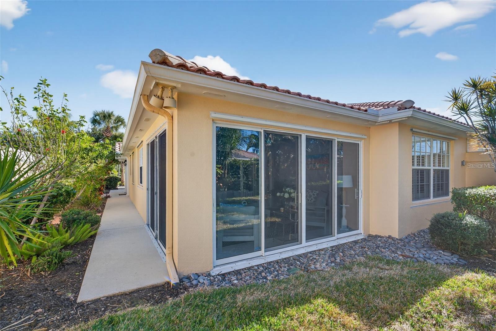 7526 QUINTO DR — photo 56