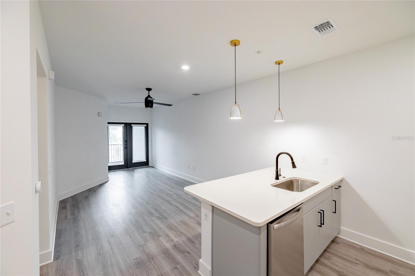 1420 LAKEFRONT DR #7410 — photo 7