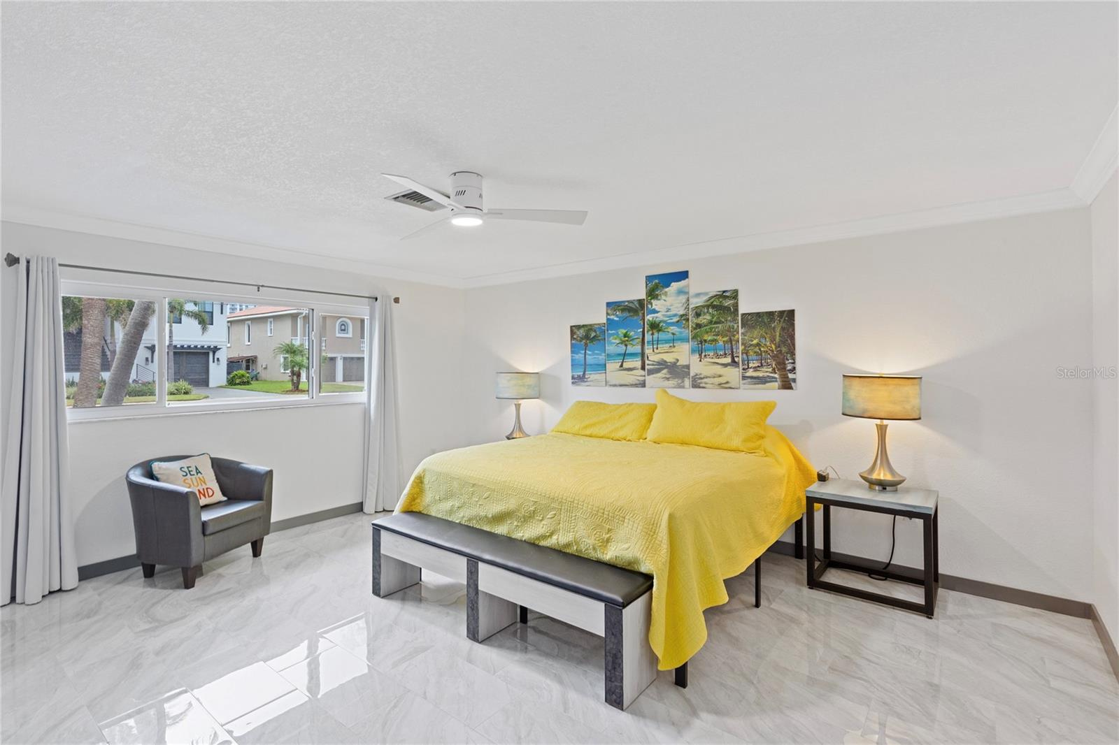 166 BAYSIDE DR — photo 24