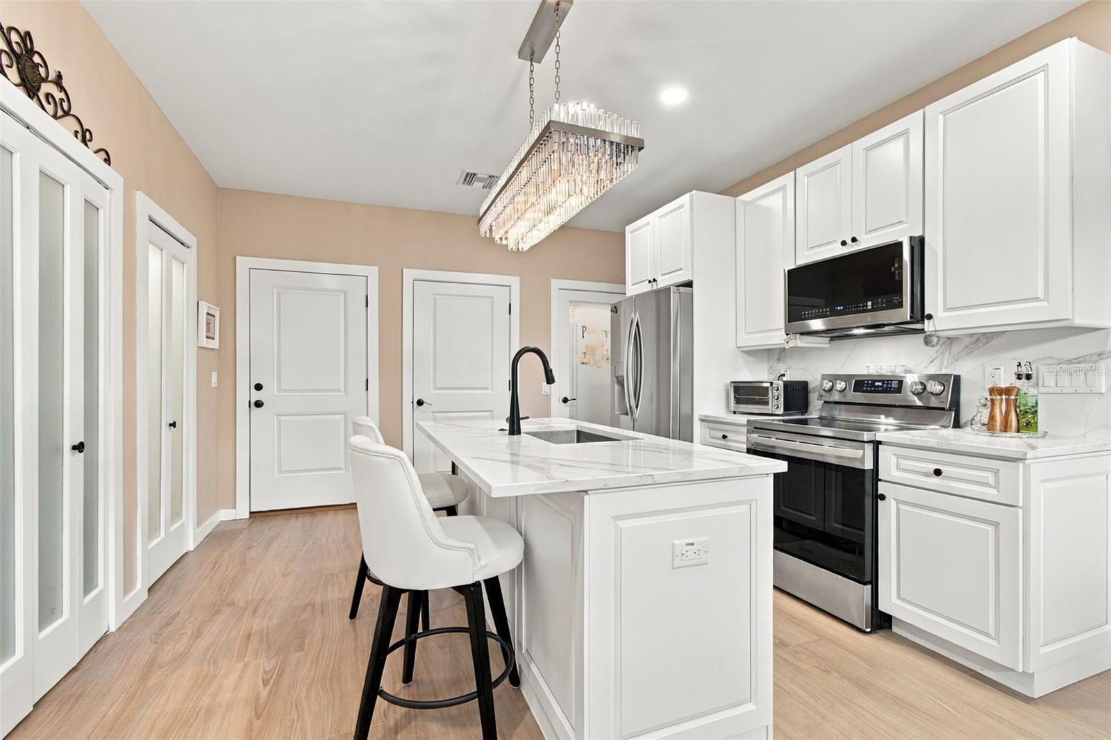 100 MONTEREY BLVD NE — photo 46