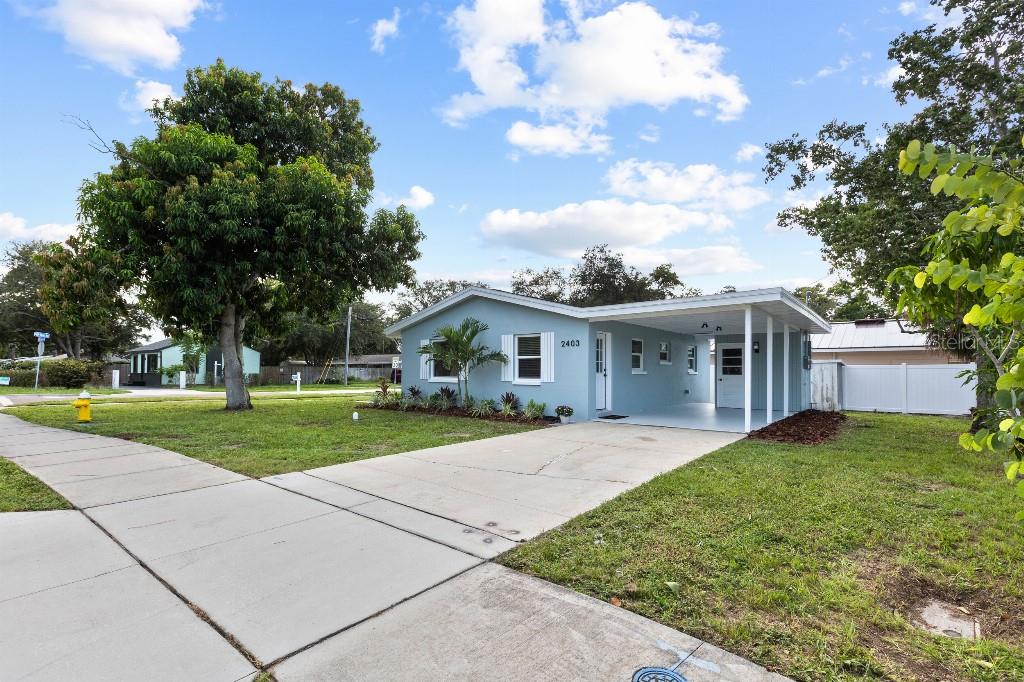 2403 ADRIAN AVE — photo 16