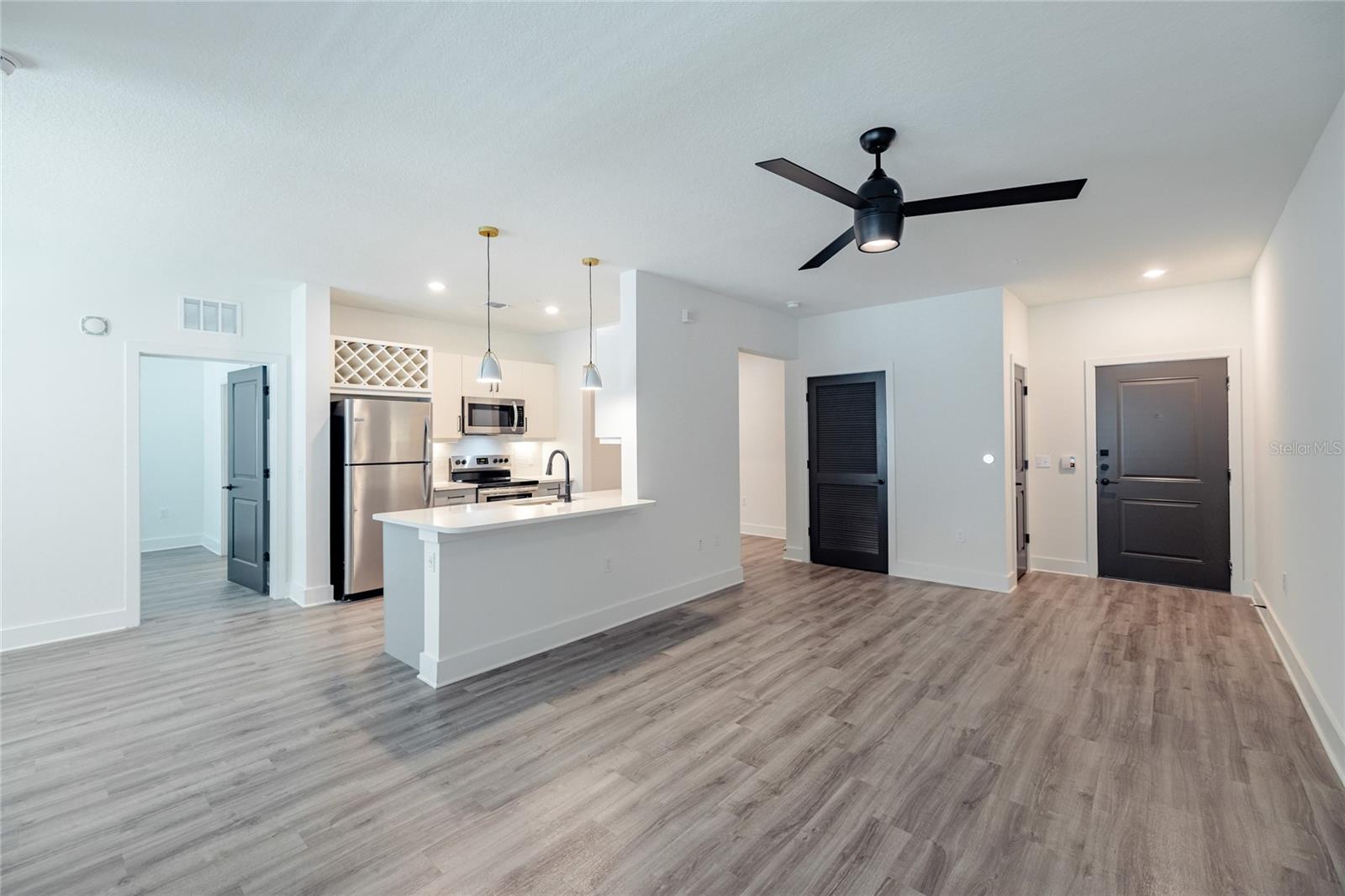 1420 LAKEFRONT DR #6413 — photo 10