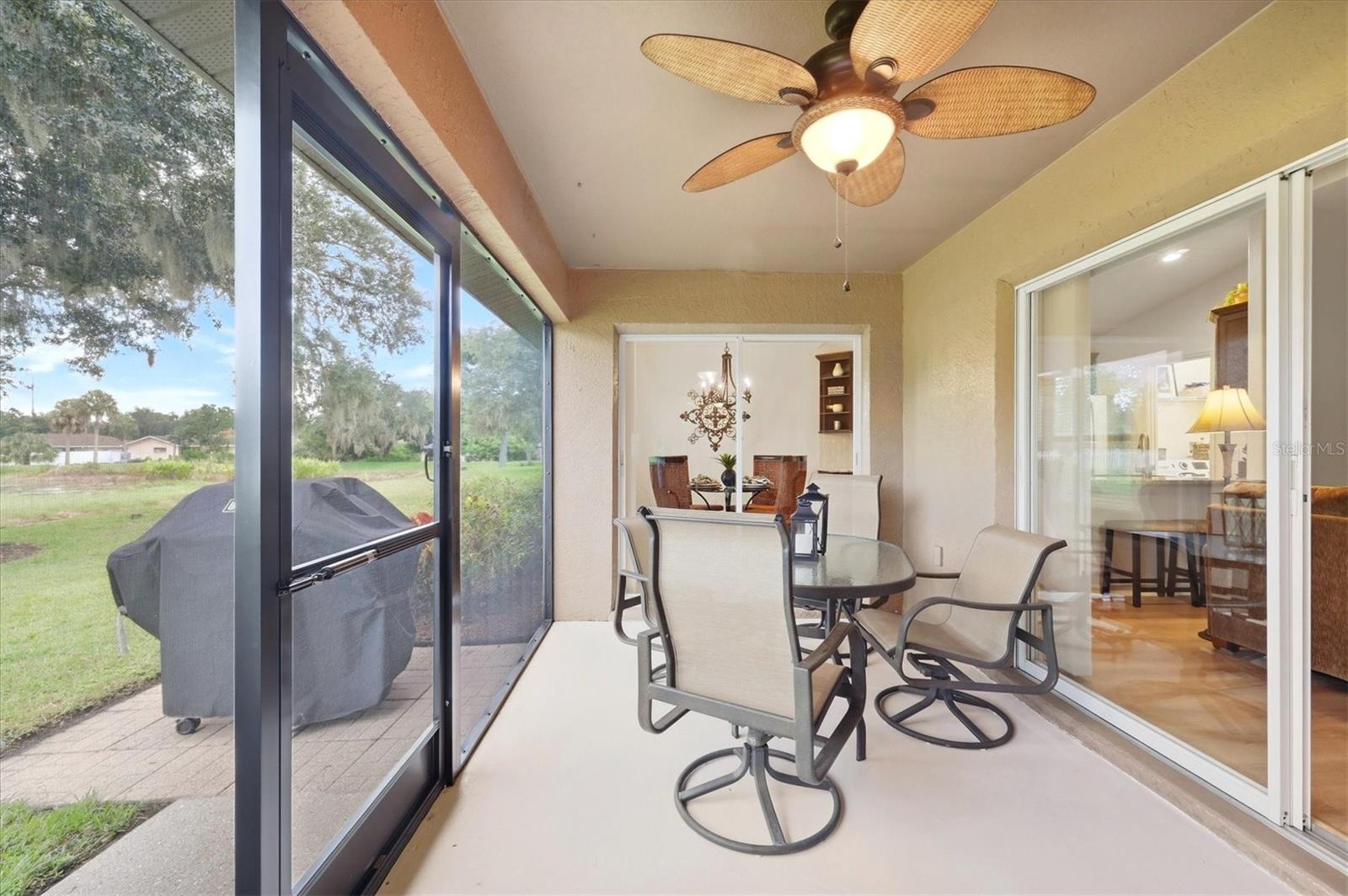 2714 FEIFFER CIR — photo 31