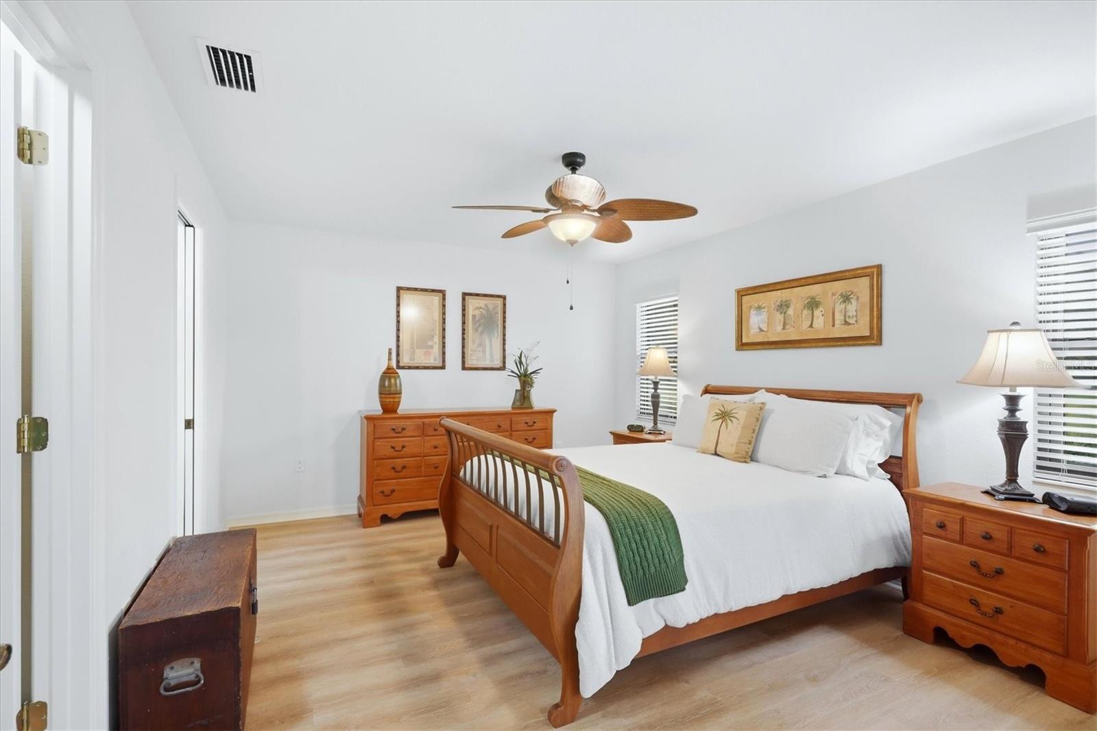 2714 FEIFFER CIR — photo 19