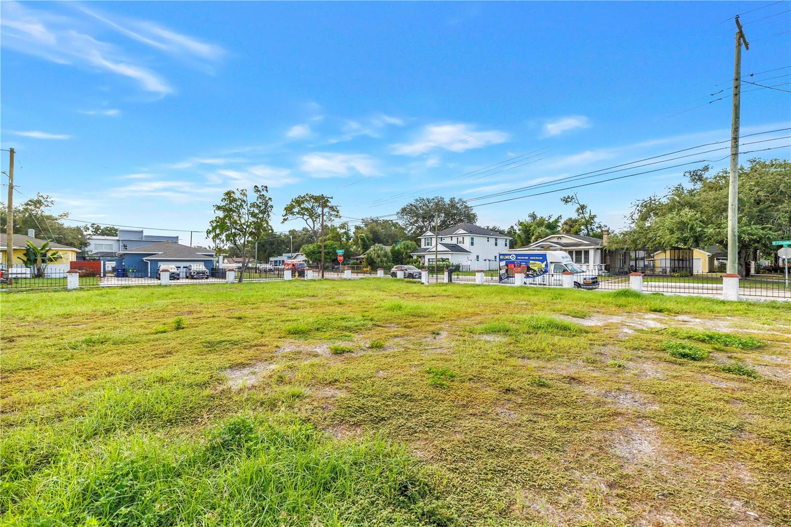 815 W COLUMBUS DR — photo 15
