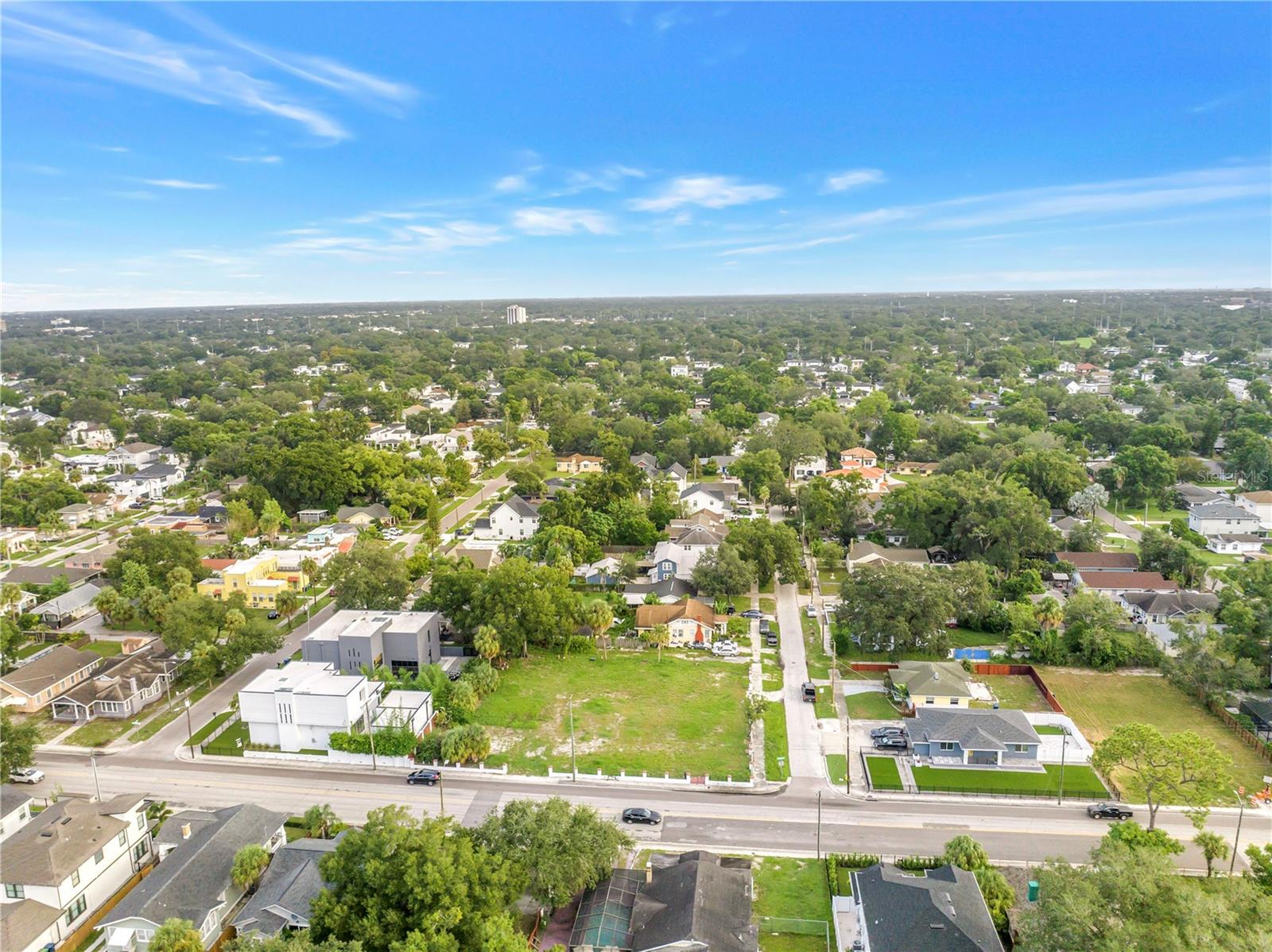 815 W COLUMBUS DR — photo 54