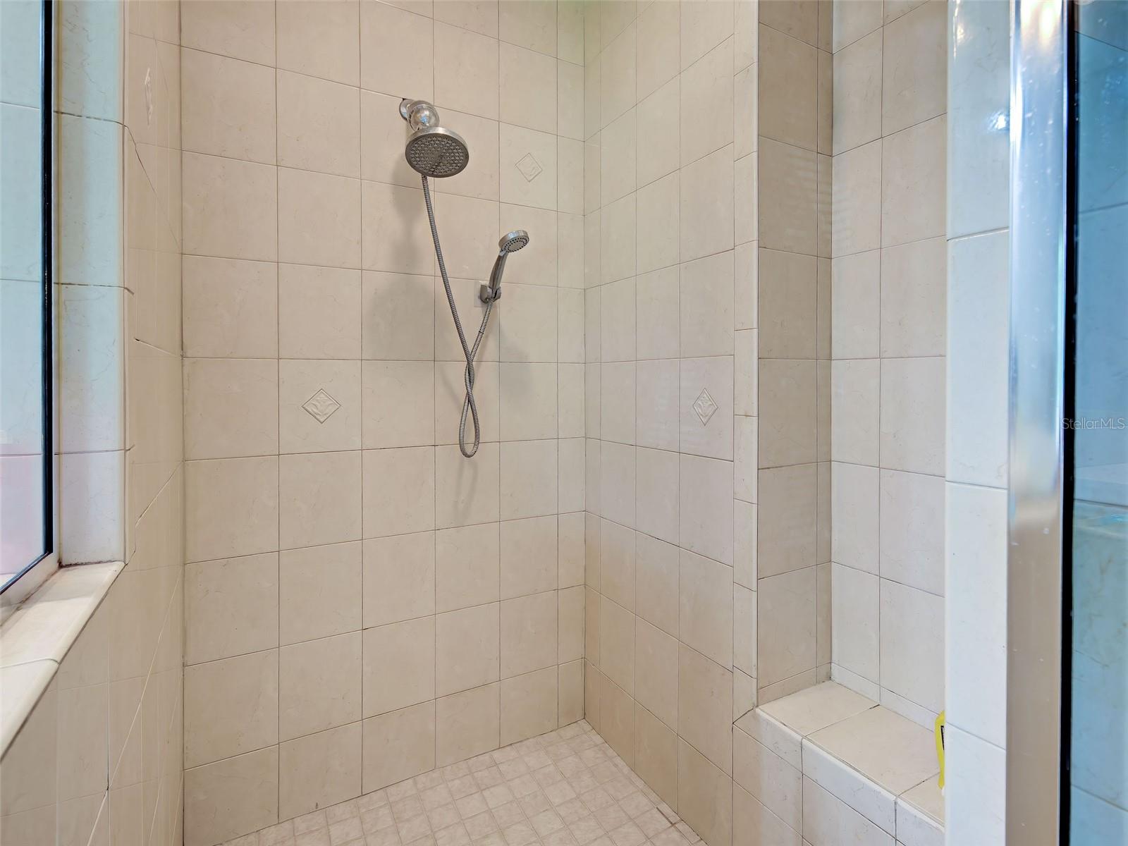 3676 DIAMOND AVE — photo 55