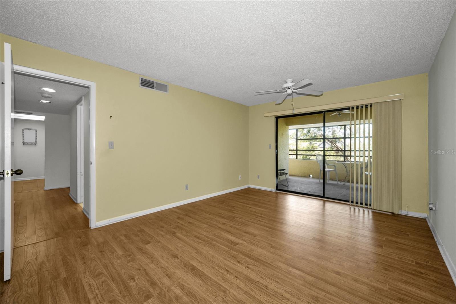 13612 S VILLAGE DR #5307 — photo 10