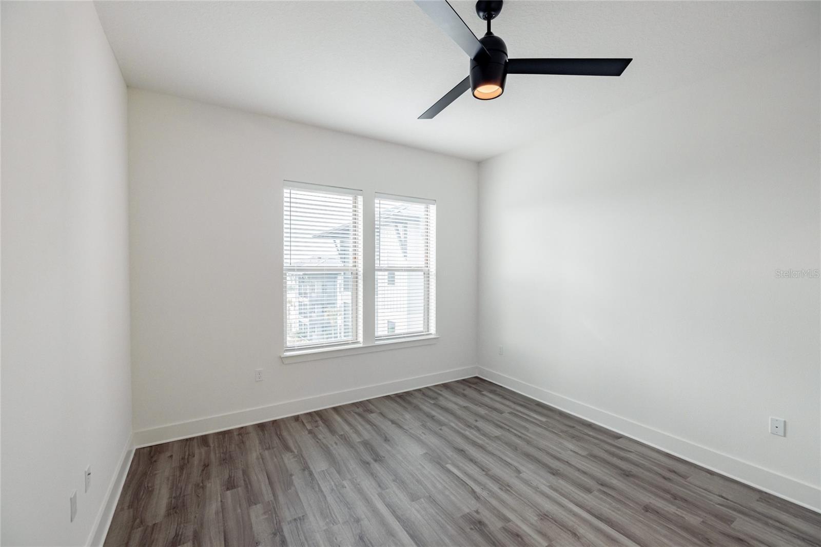1420 LAKEFRONT DR #1104 — photo 15