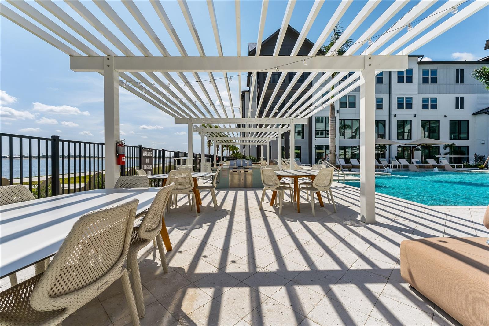 1420 LAKEFRONT DR #1104 — photo 26