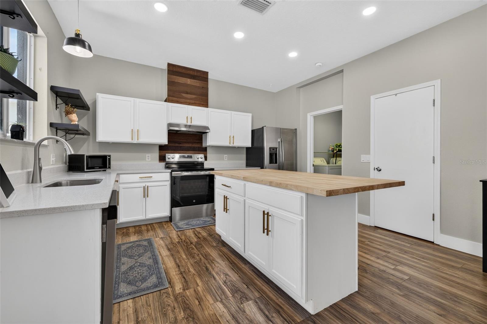 10930 SUBTLE TRAIL DR — photo 17