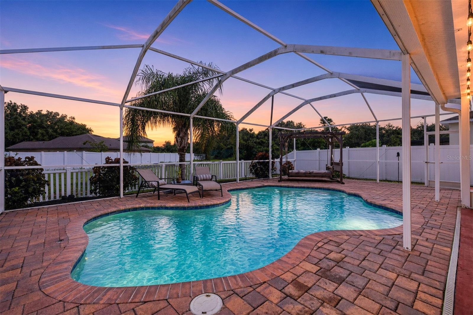 10930 SUBTLE TRAIL DR — photo 2