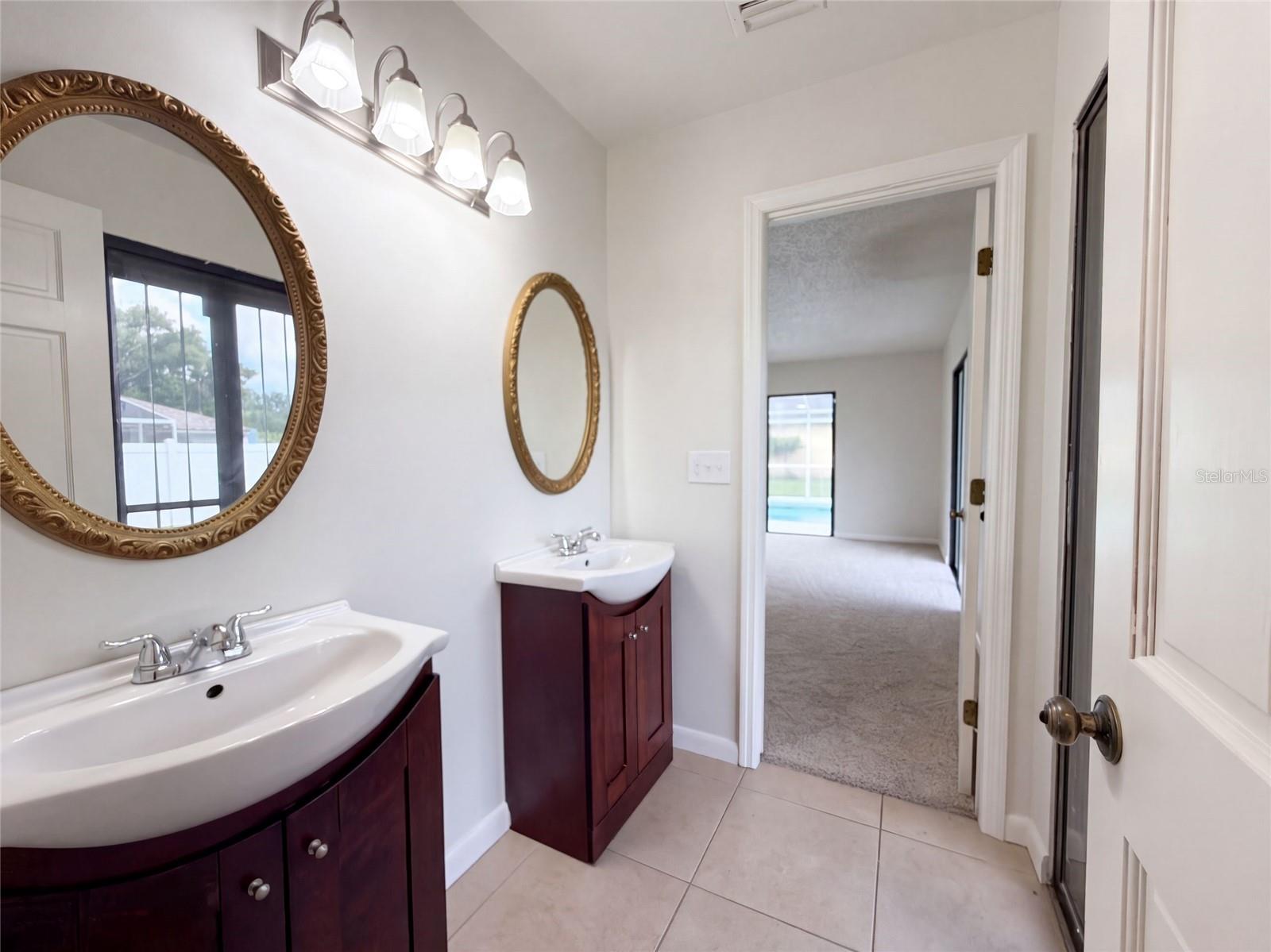 8022 TIMBER LAKE LN — photo 10