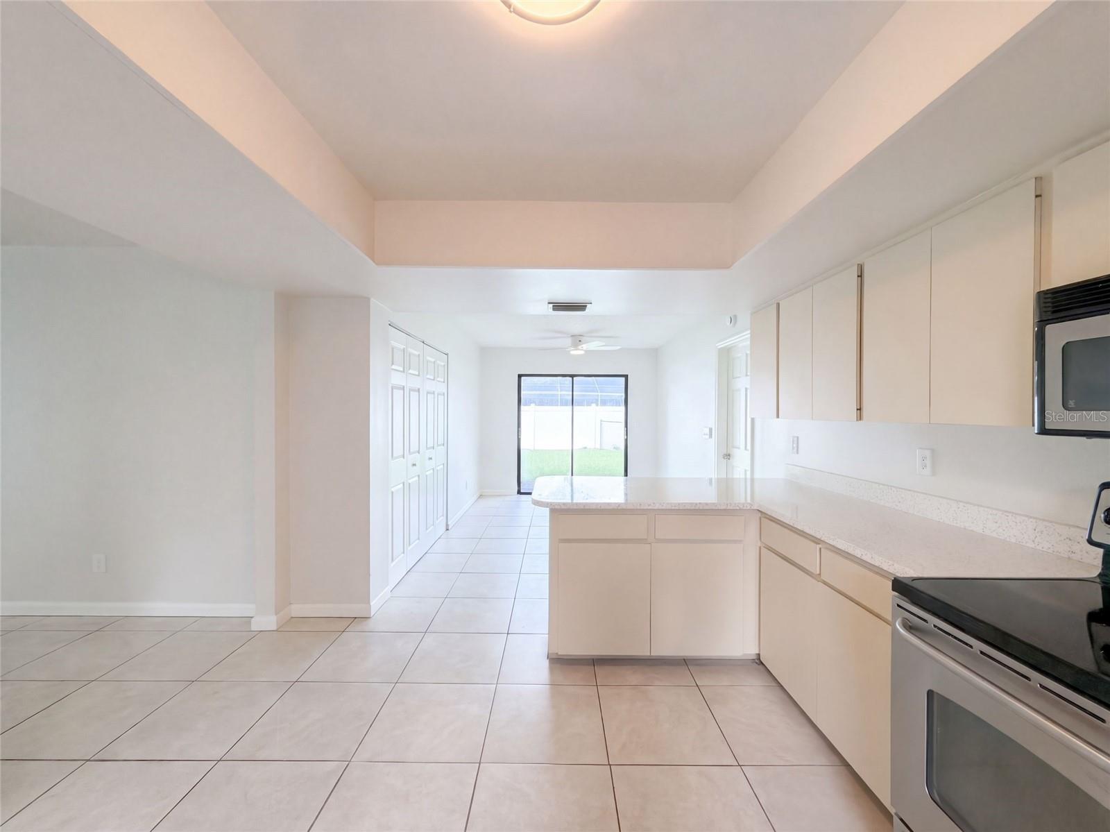 8022 TIMBER LAKE LN — photo 5