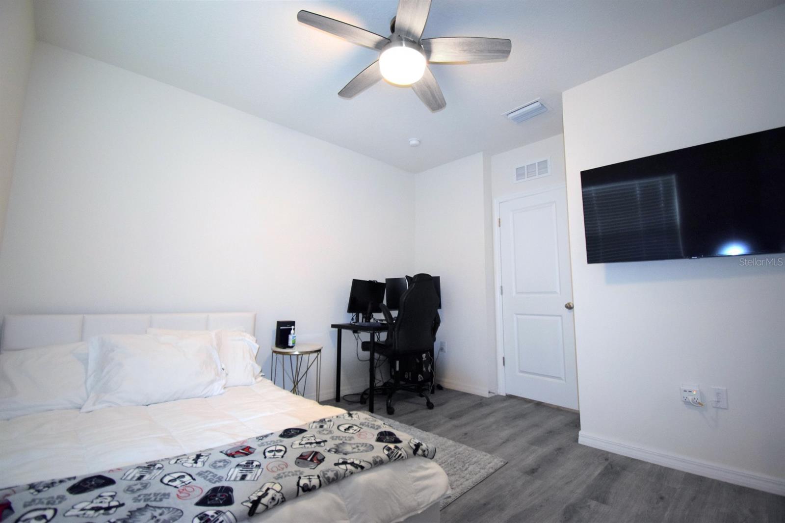 8644 FALLING BLUE PL — photo 19