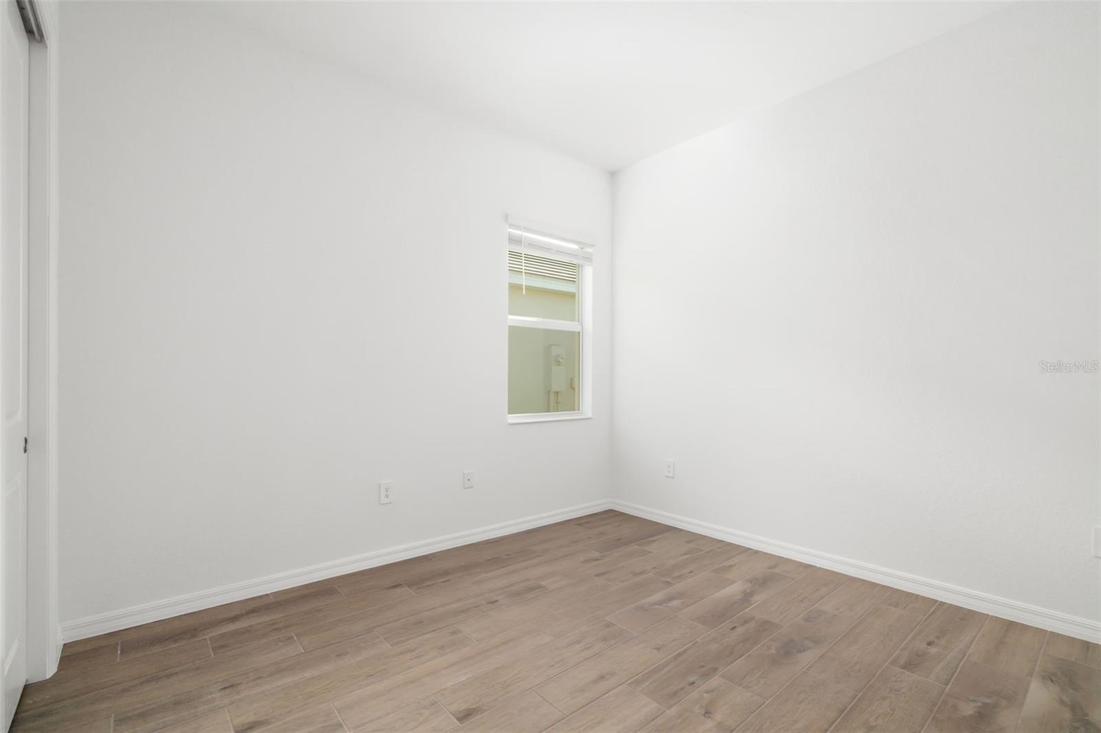 5613 LIGHTNING WHELK LN — photo 30