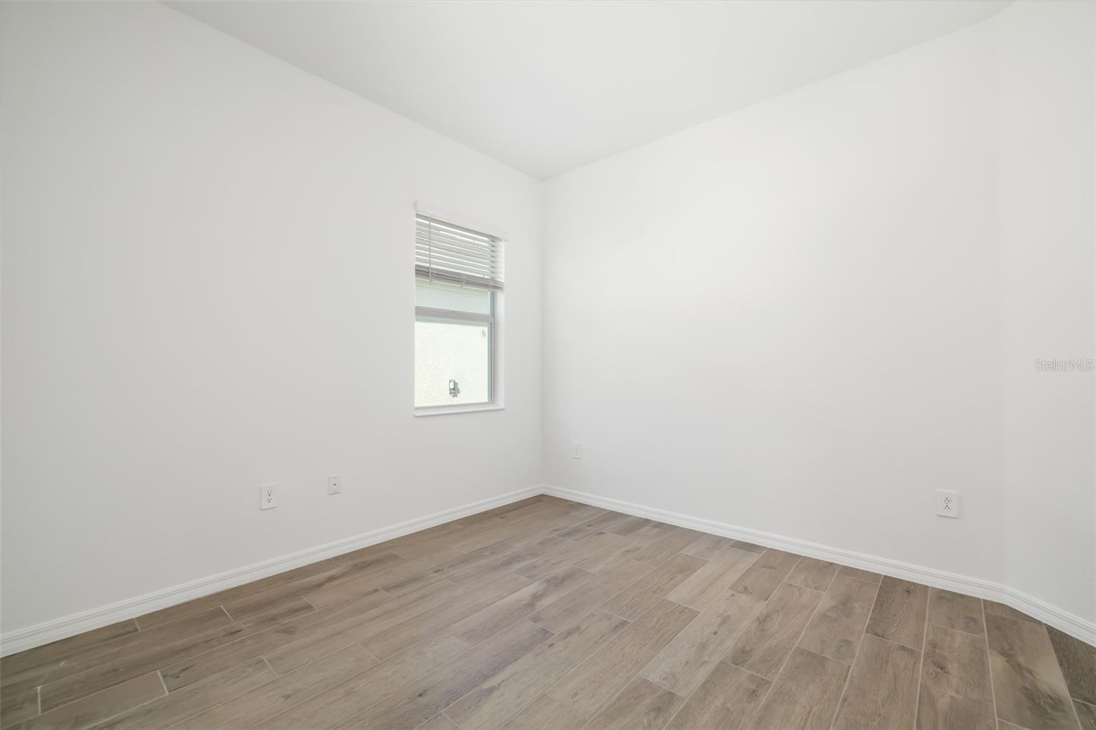 5613 LIGHTNING WHELK LN — photo 24
