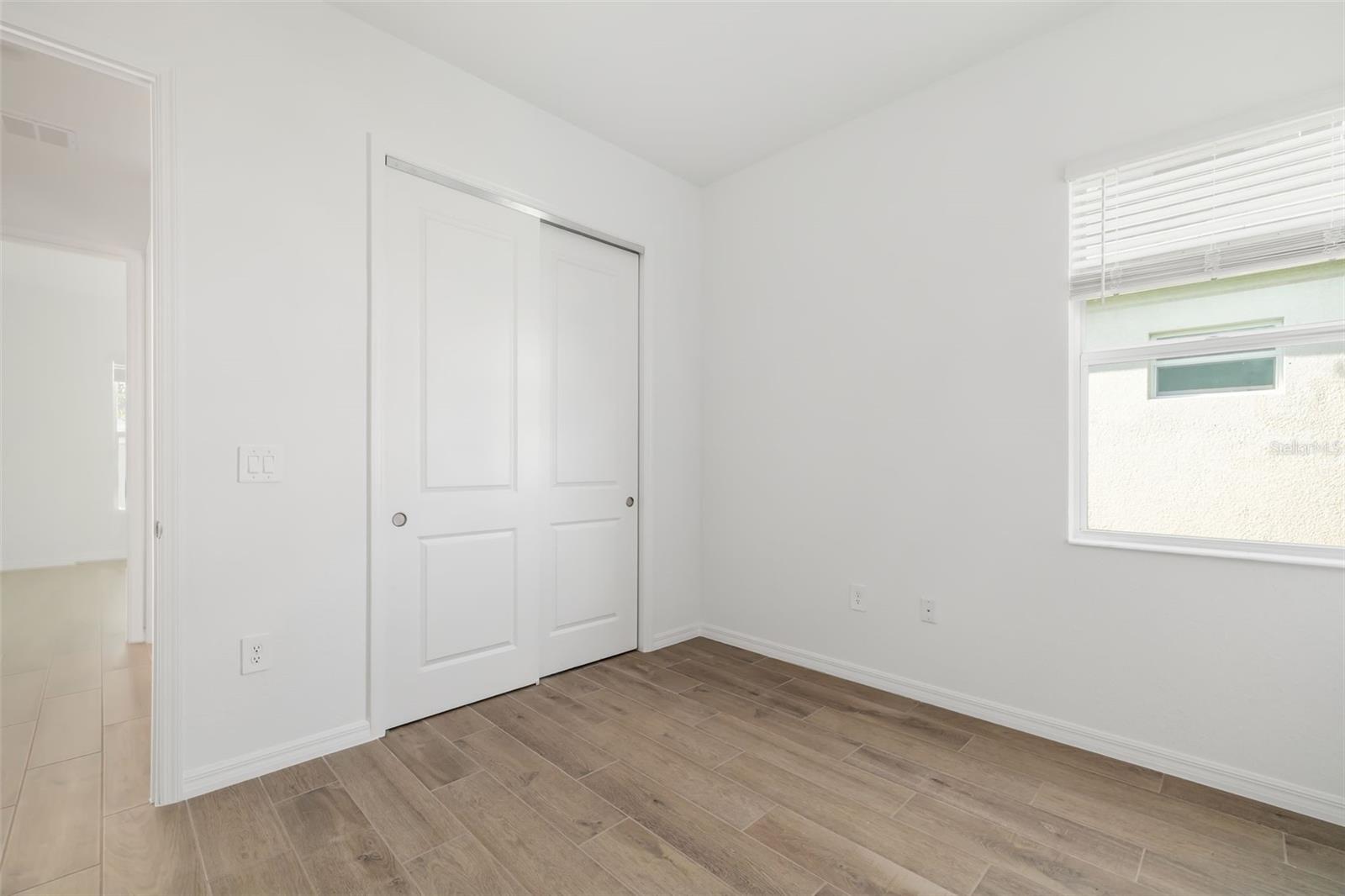 5613 LIGHTNING WHELK LN — photo 25