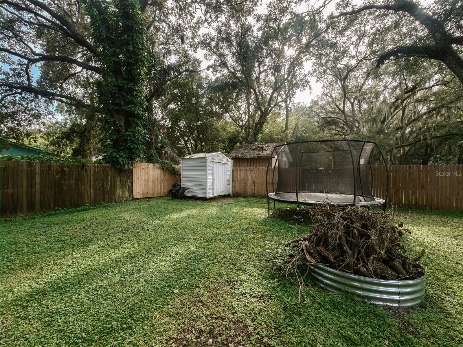 7413 LAKESHORE DR — photo 20