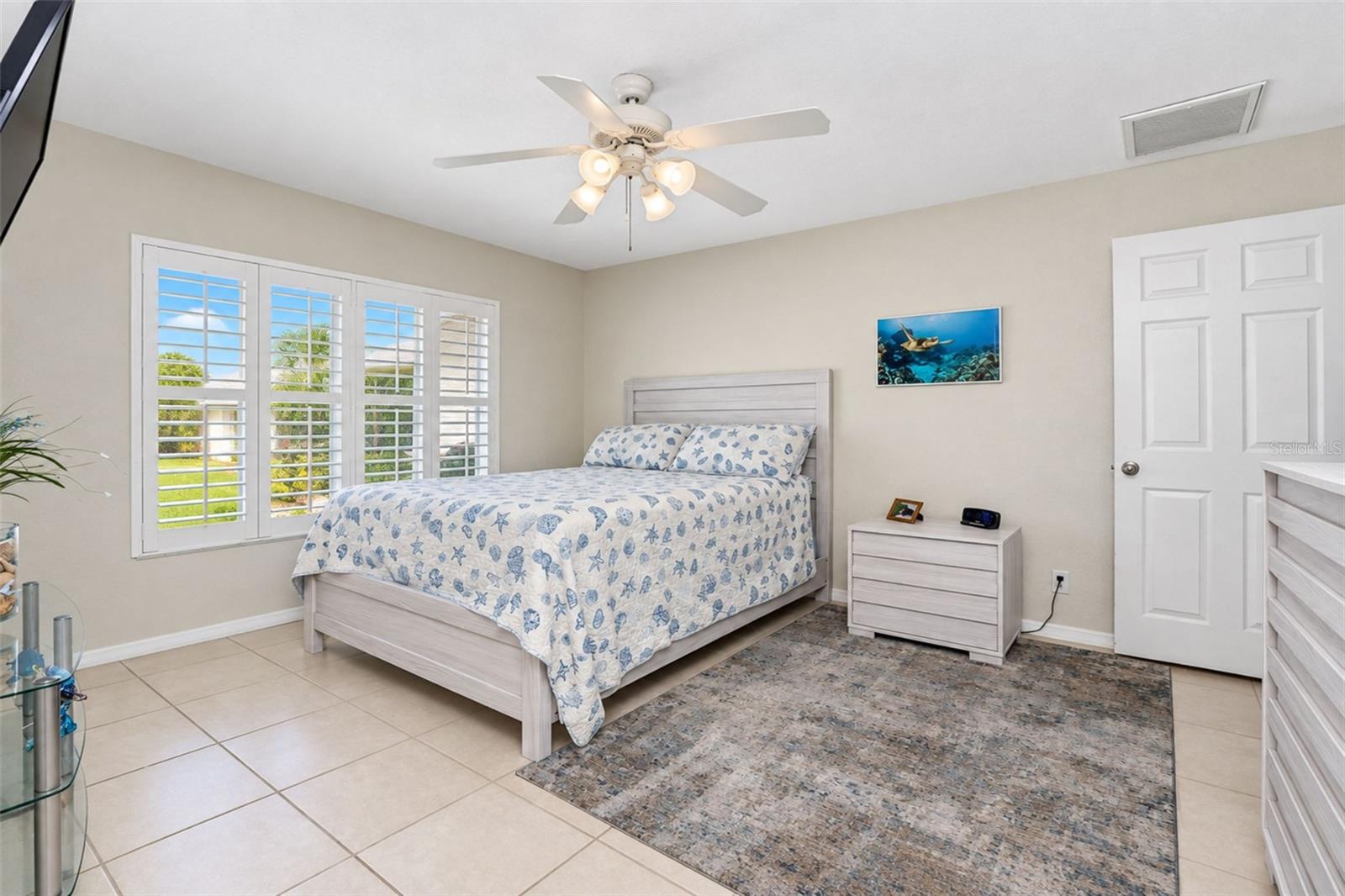 4196 SKYWAY AVE — photo 32