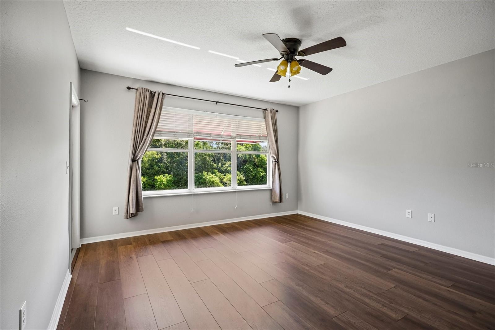 1400 WATER VIEW DR W #202 — photo 22