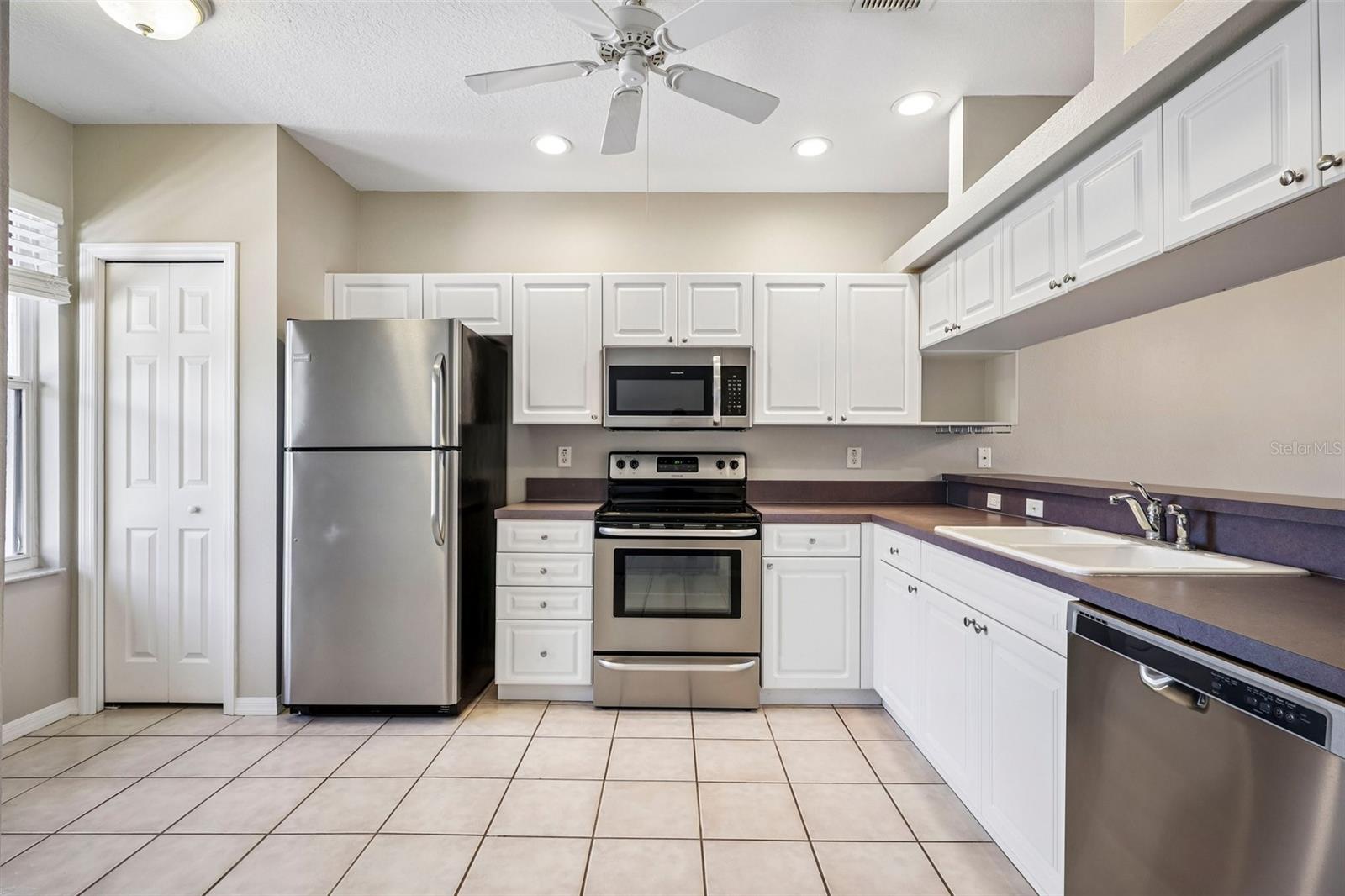 1400 WATER VIEW DR W #202 — photo 13