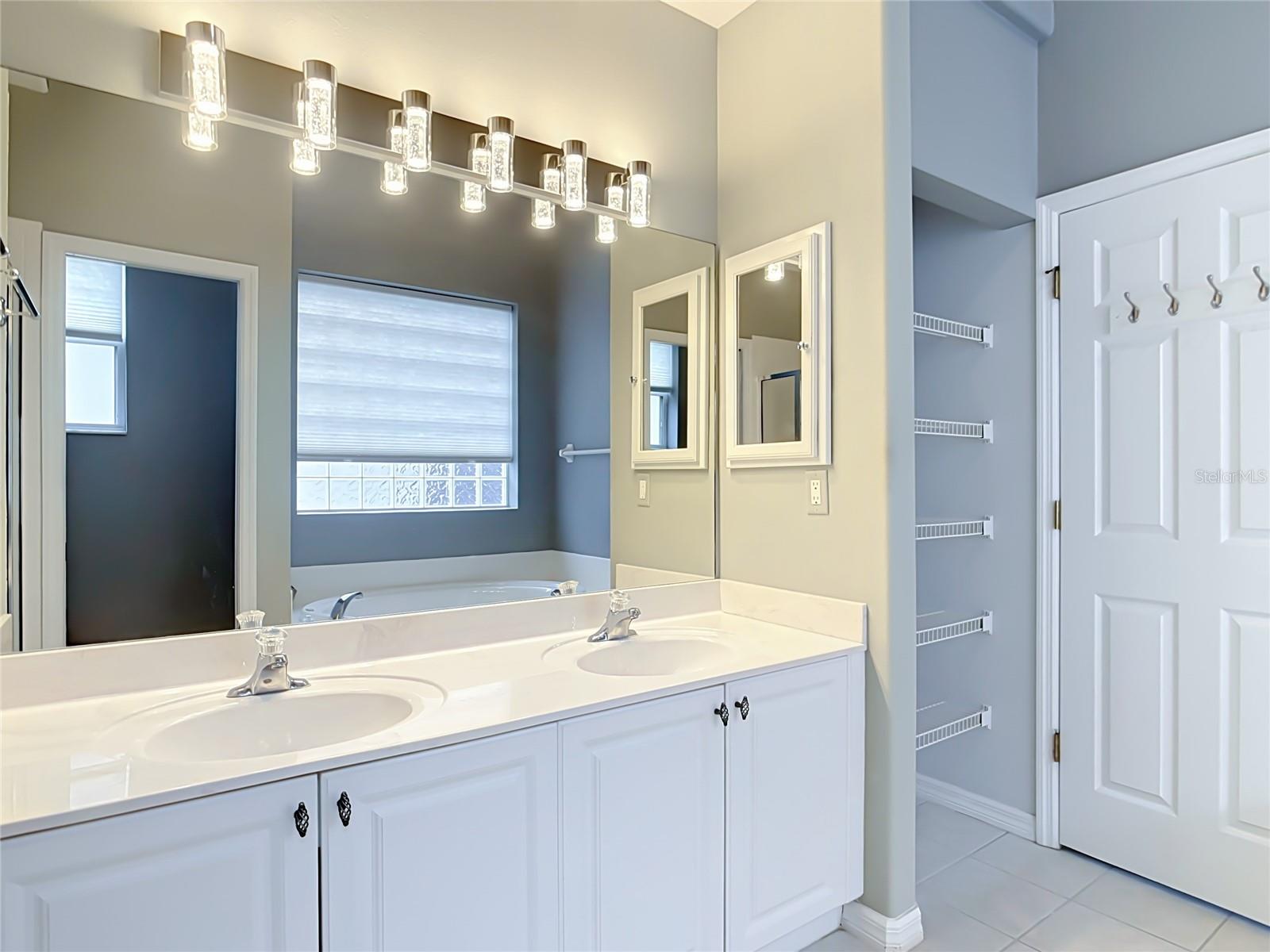2120 MATTAMY CT — photo 32