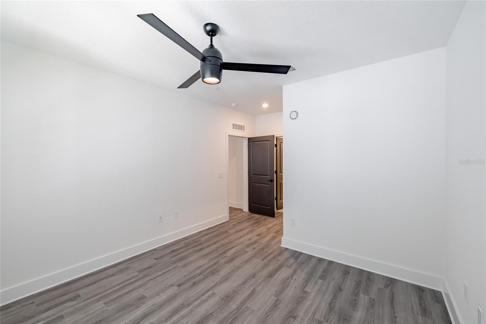 1420 LAKEFRONT DR #4112 — photo 26