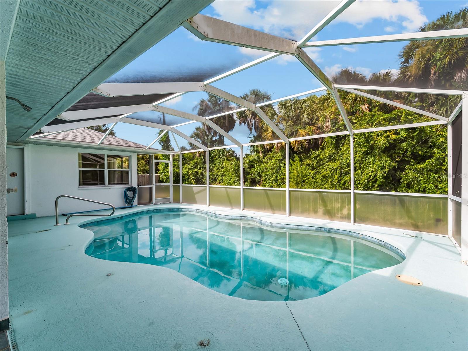 4009 ATWATER DR — photo 8