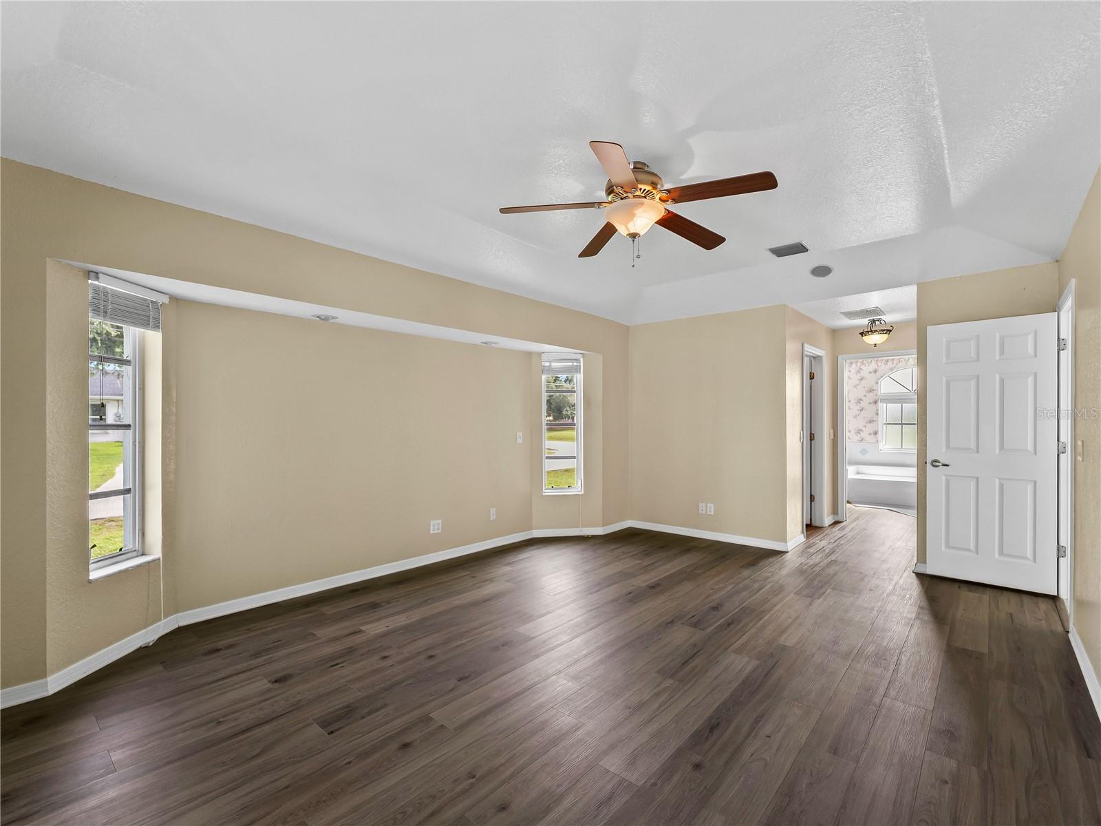 4009 ATWATER DR — photo 25