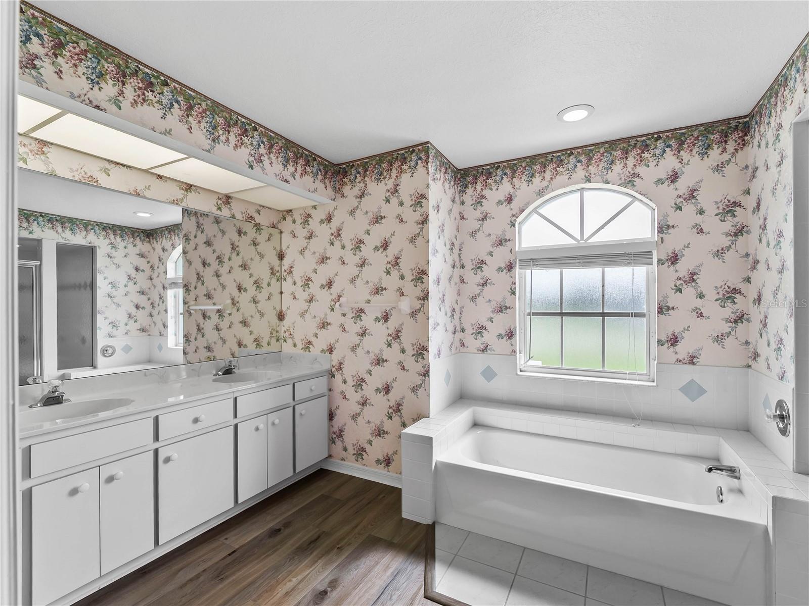 4009 ATWATER DR — photo 28