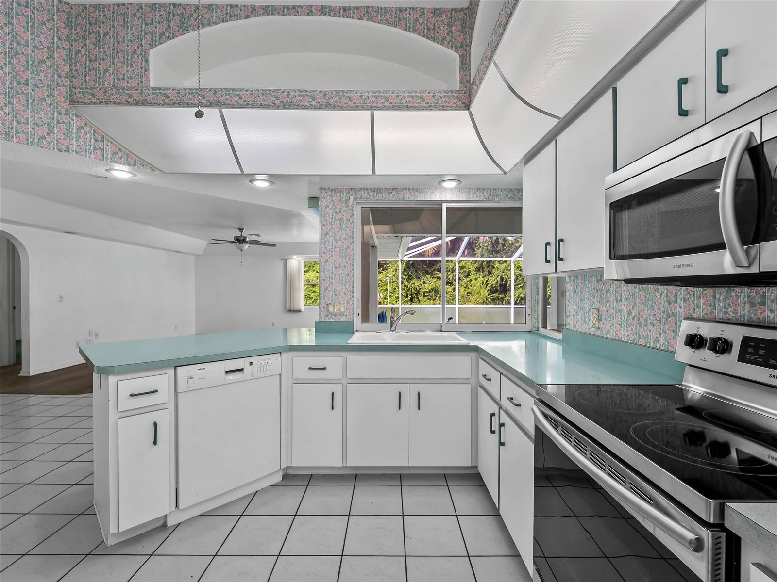 4009 ATWATER DR — photo 17