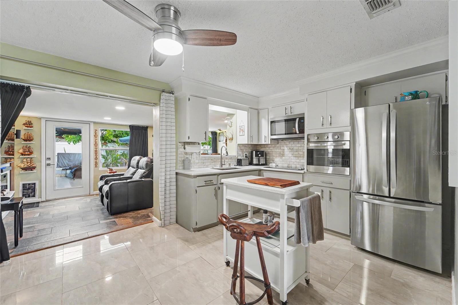 1779 AVON LN — photo 4
