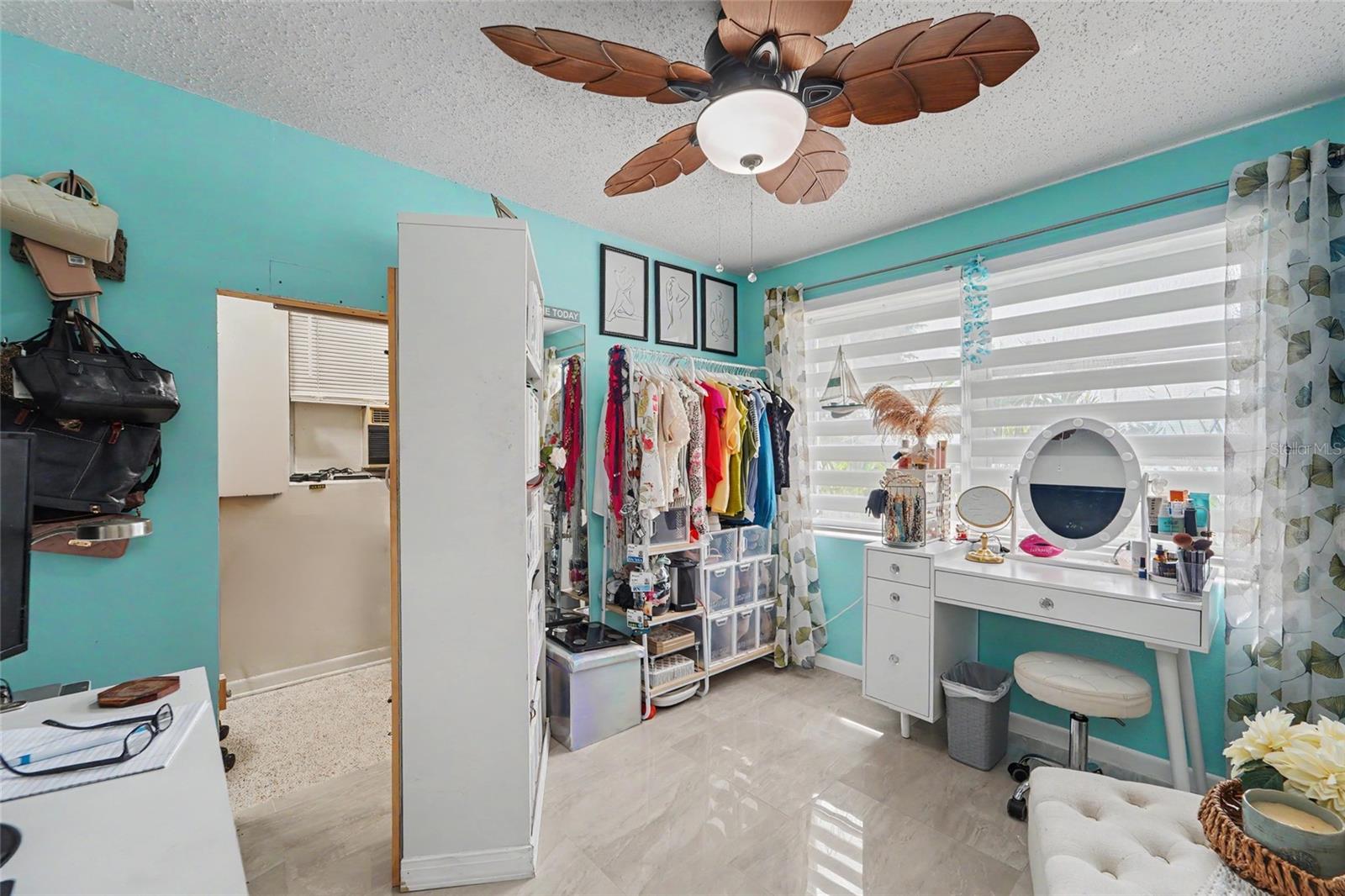 1779 AVON LN — photo 28