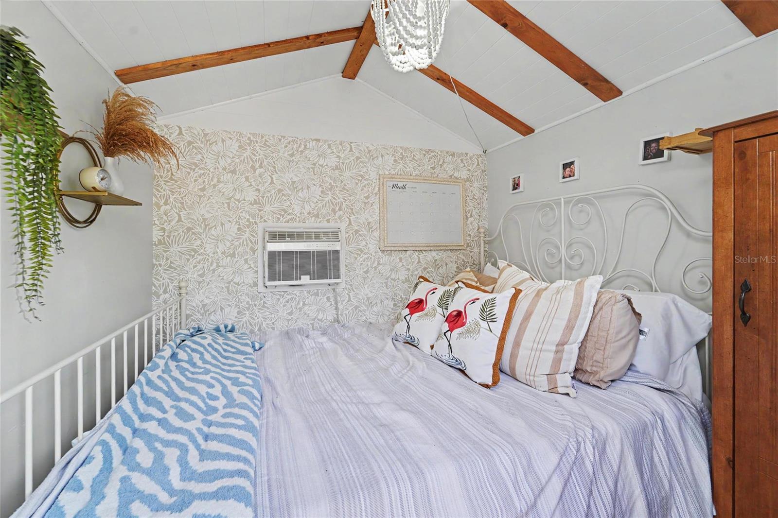 1779 AVON LN — photo 38