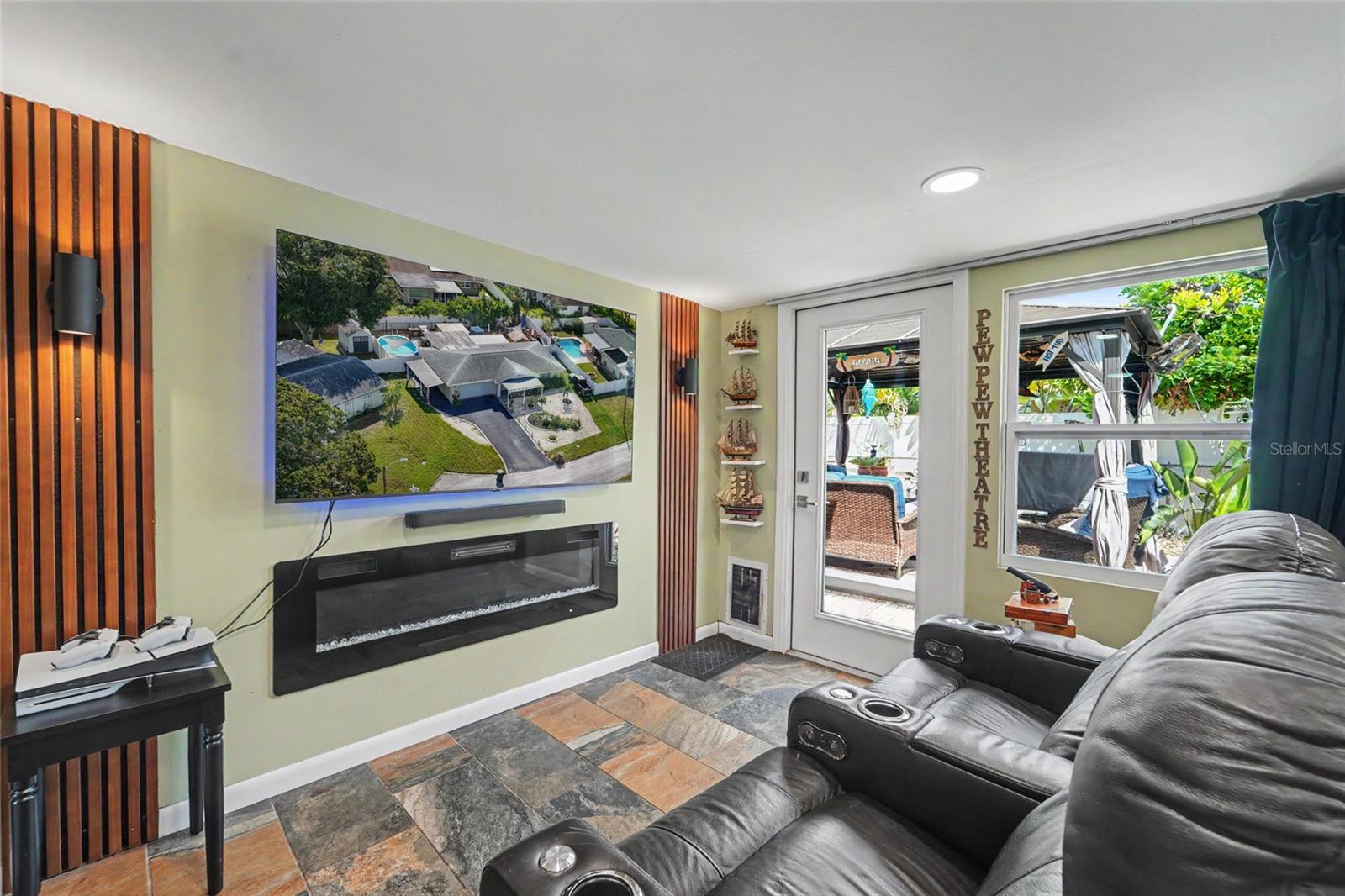 1779 AVON LN — photo 25