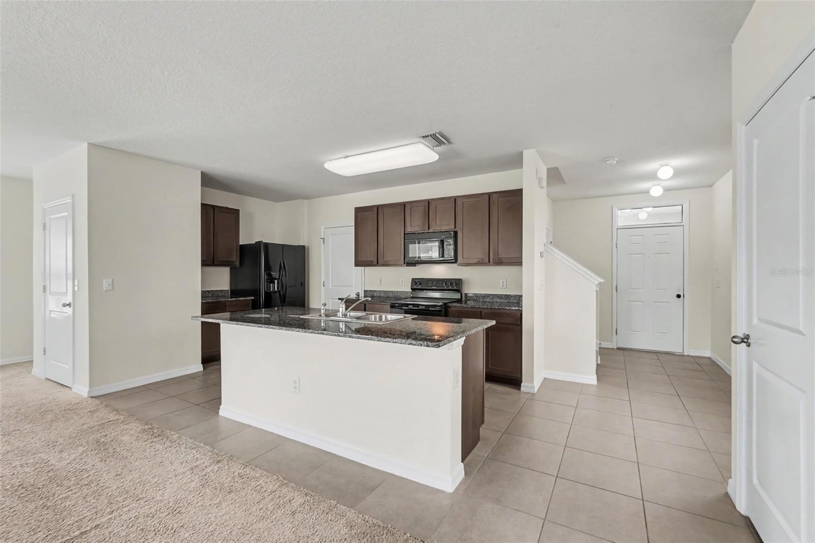 7796 TUSCAN BAY CIR — photo 9