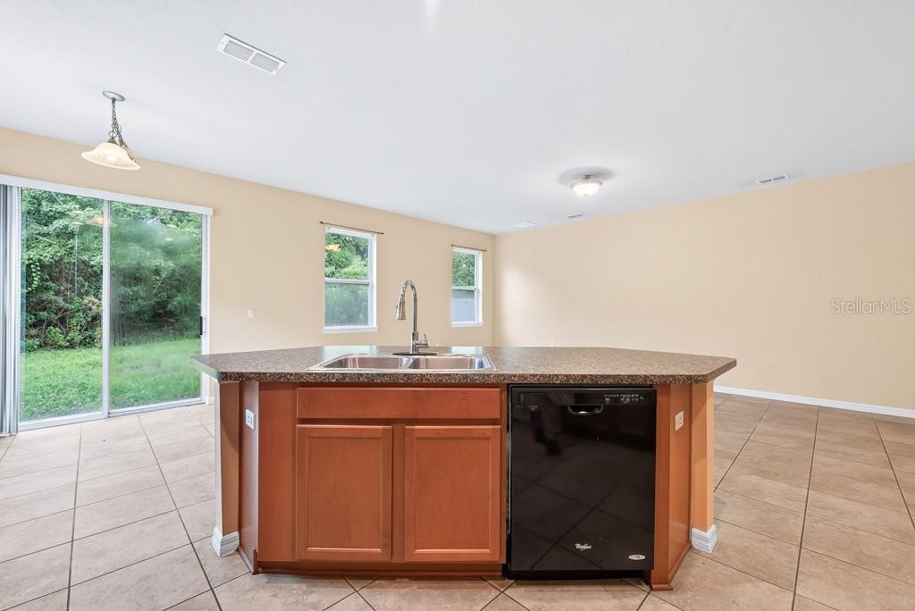 11601 TANGLE STONE DR — photo 18