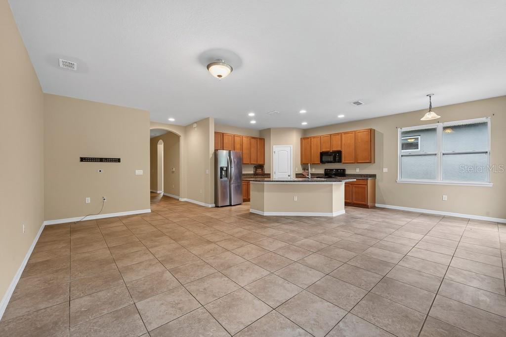 11601 TANGLE STONE DR — photo 8