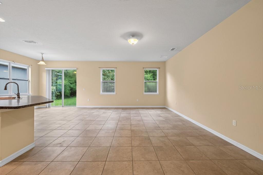 11601 TANGLE STONE DR — photo 3
