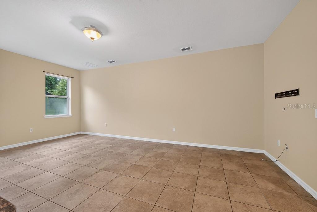 11601 TANGLE STONE DR — photo 4